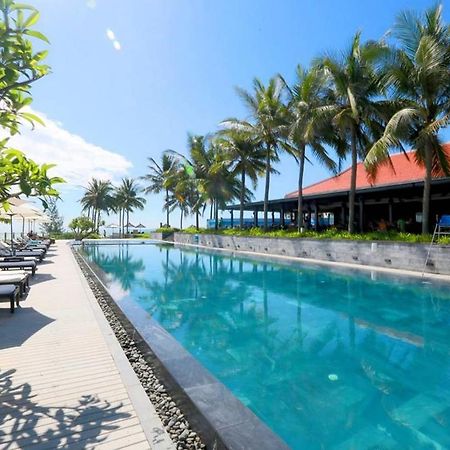 Sunshine Apartment In 5* Resort Da Nang Exterior photo